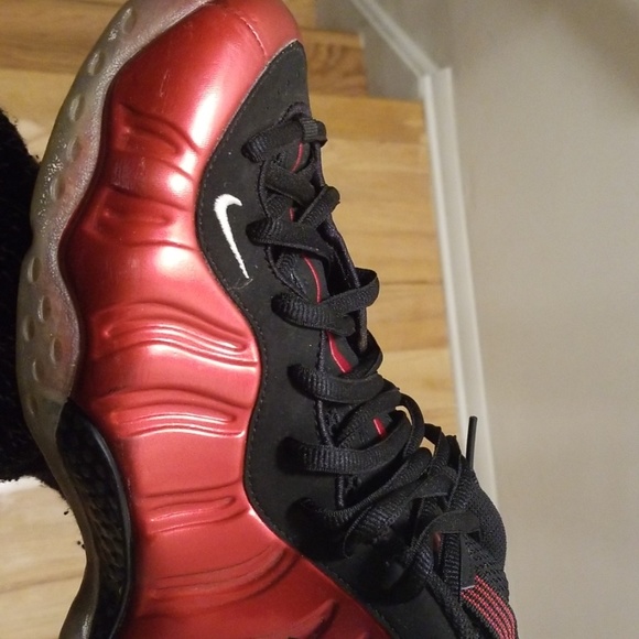 Air Foamposite One Metallic Red Size 10 VNDS - Picture 7 of 7
